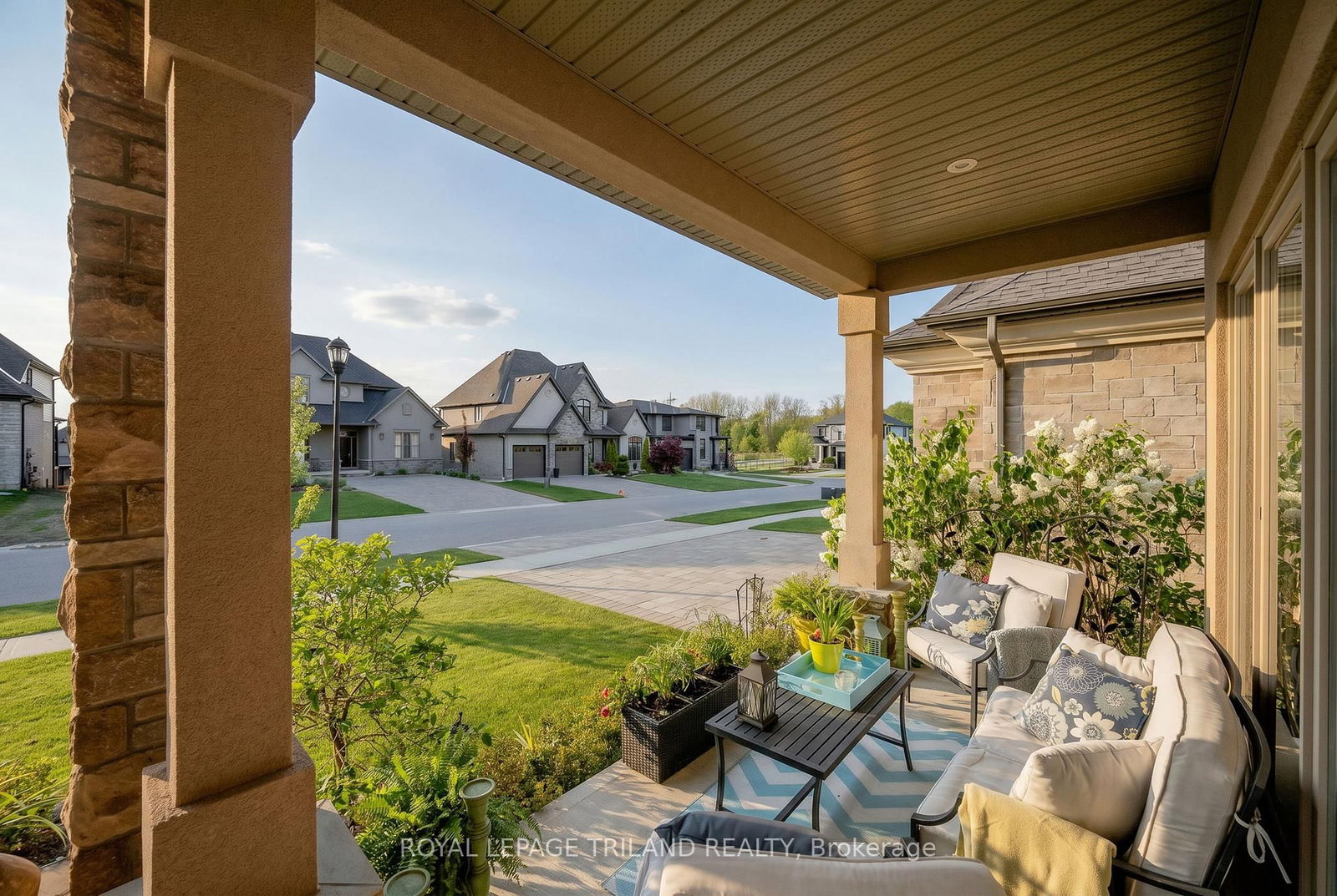 1824 Upper West Avenue • London South, ON photo 45