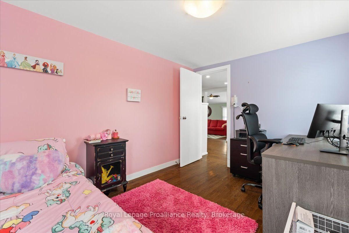 2307 County Rd 3 • Prince Edward County, ON photo 20