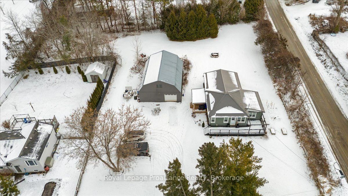 2307 County Rd 3 • Prince Edward County, ON photo 26