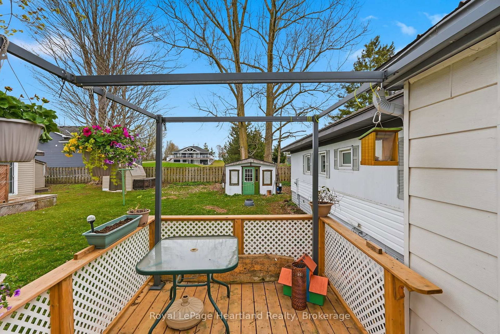 5 Trailer Park Road • Howick, ON photo 16