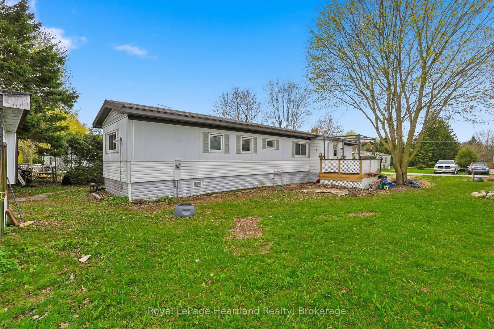 5 Trailer Park Road • Howick, ON photo 21