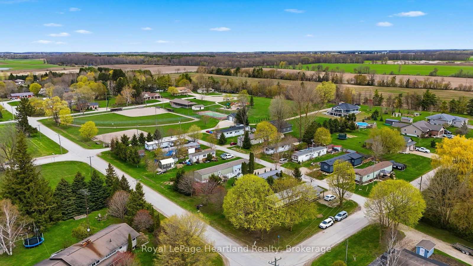 5 Trailer Park Road • Howick, ON photo 24