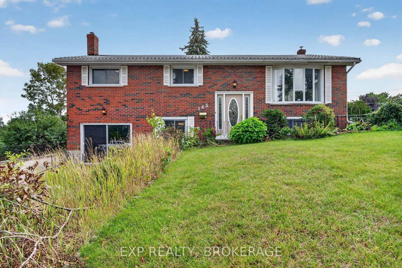 143 MORENZ Crescent