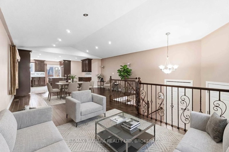 8253 Costabile Drive