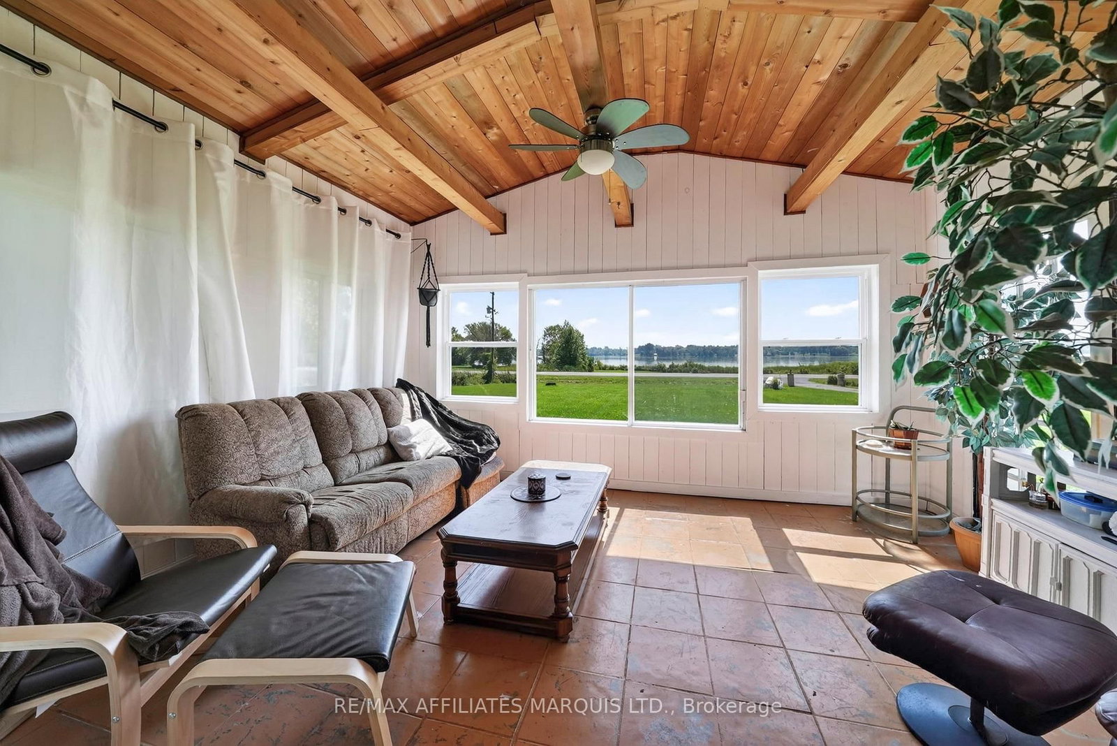 15253 County Road 2 Road • South Stormont, ON photo 19
