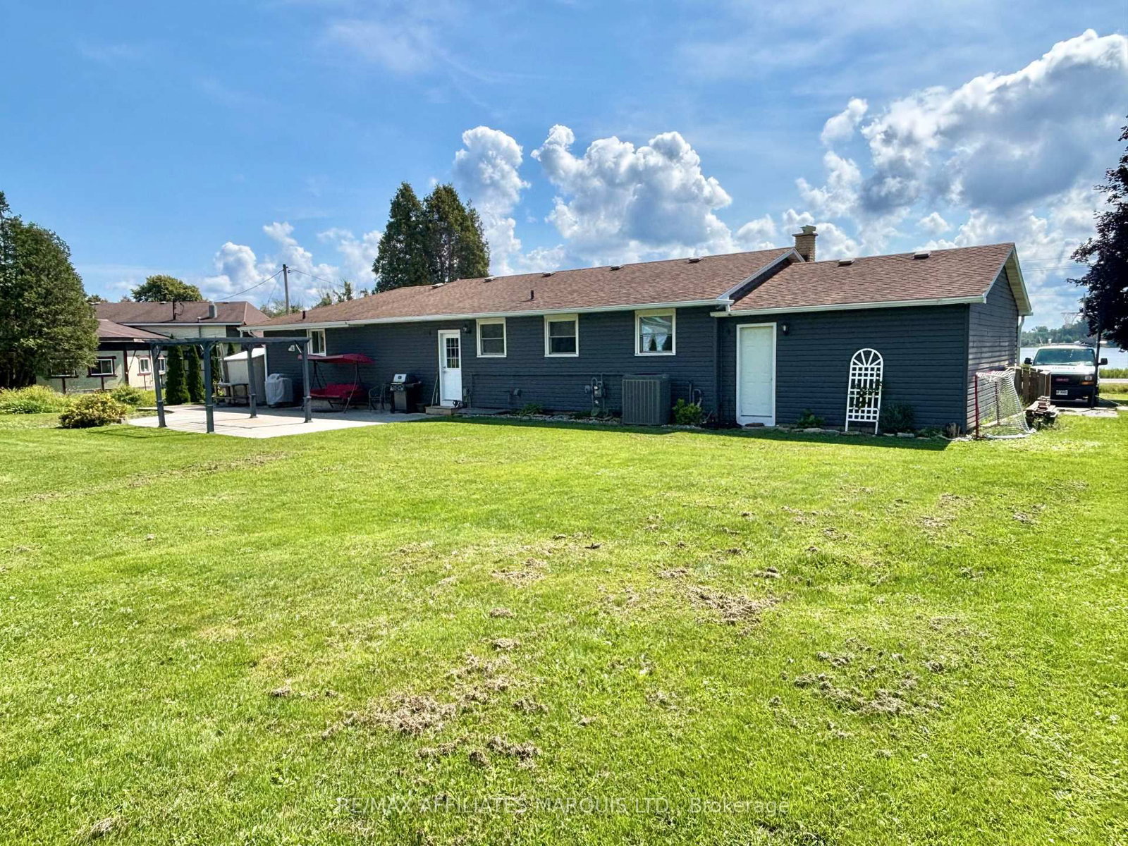 15253 County Road 2 Road • South Stormont, ON photo 43