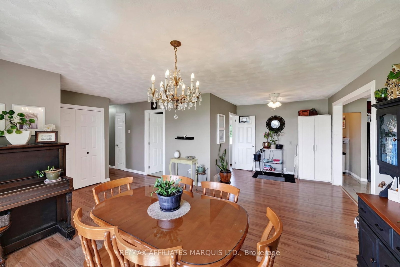 15253 County Road 2 Road • South Stormont, ON photo 9