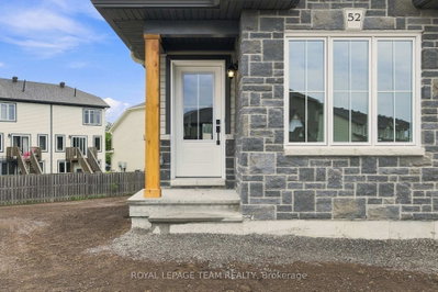 52 Whitcomb Crescent • Smiths Falls, ON photo 7