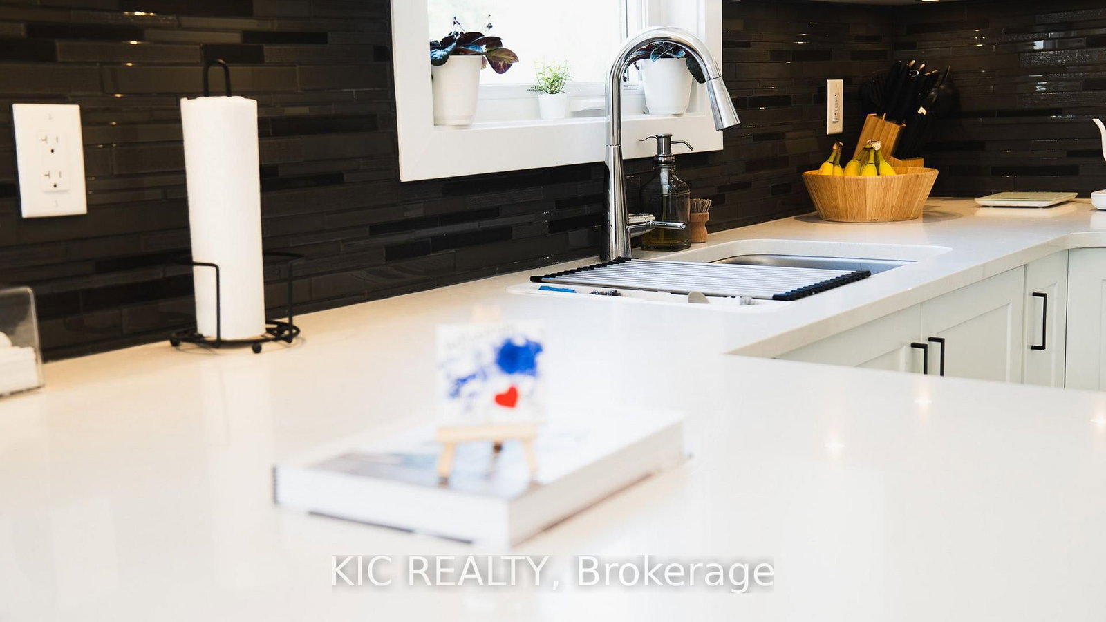 352 Appalachian Circle • Ottawa, ON photo 12
