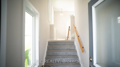 352 Appalachian Circle • Ottawa, ON photo 3