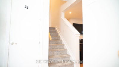 352 Appalachian Circle • Ottawa, ON photo 4
