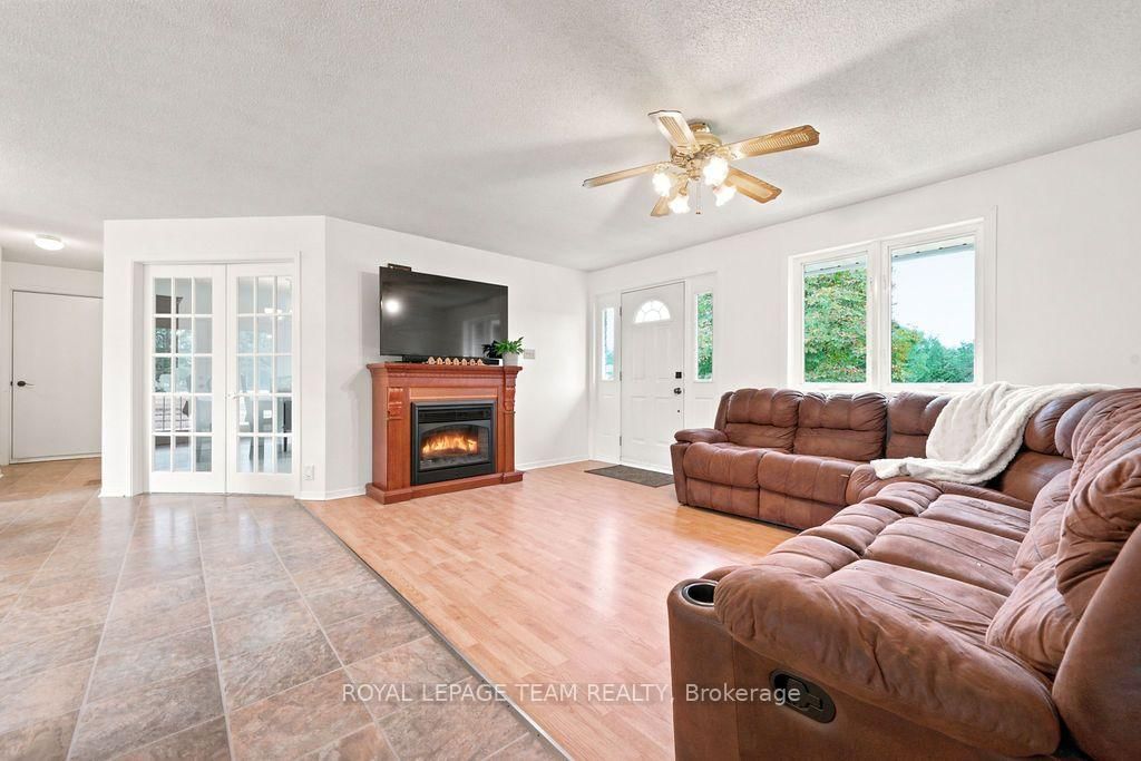 13 Springfield Drive • Cobden, ON photo 14