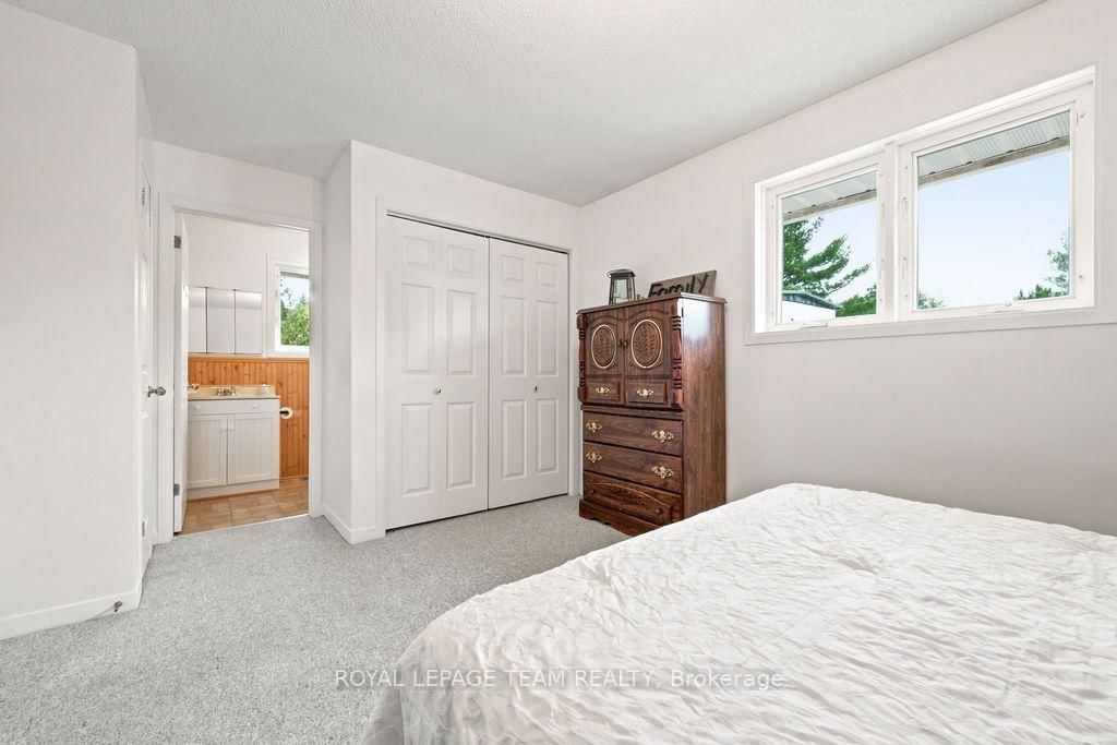 13 Springfield Drive • Cobden, ON photo 30