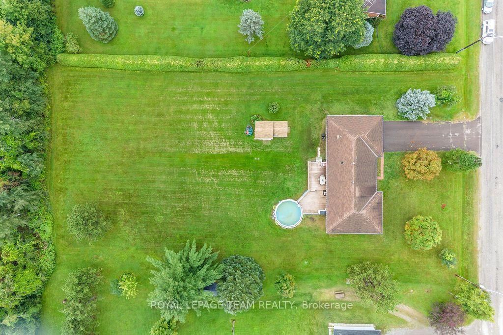 13 Springfield Drive • Cobden, ON photo 40