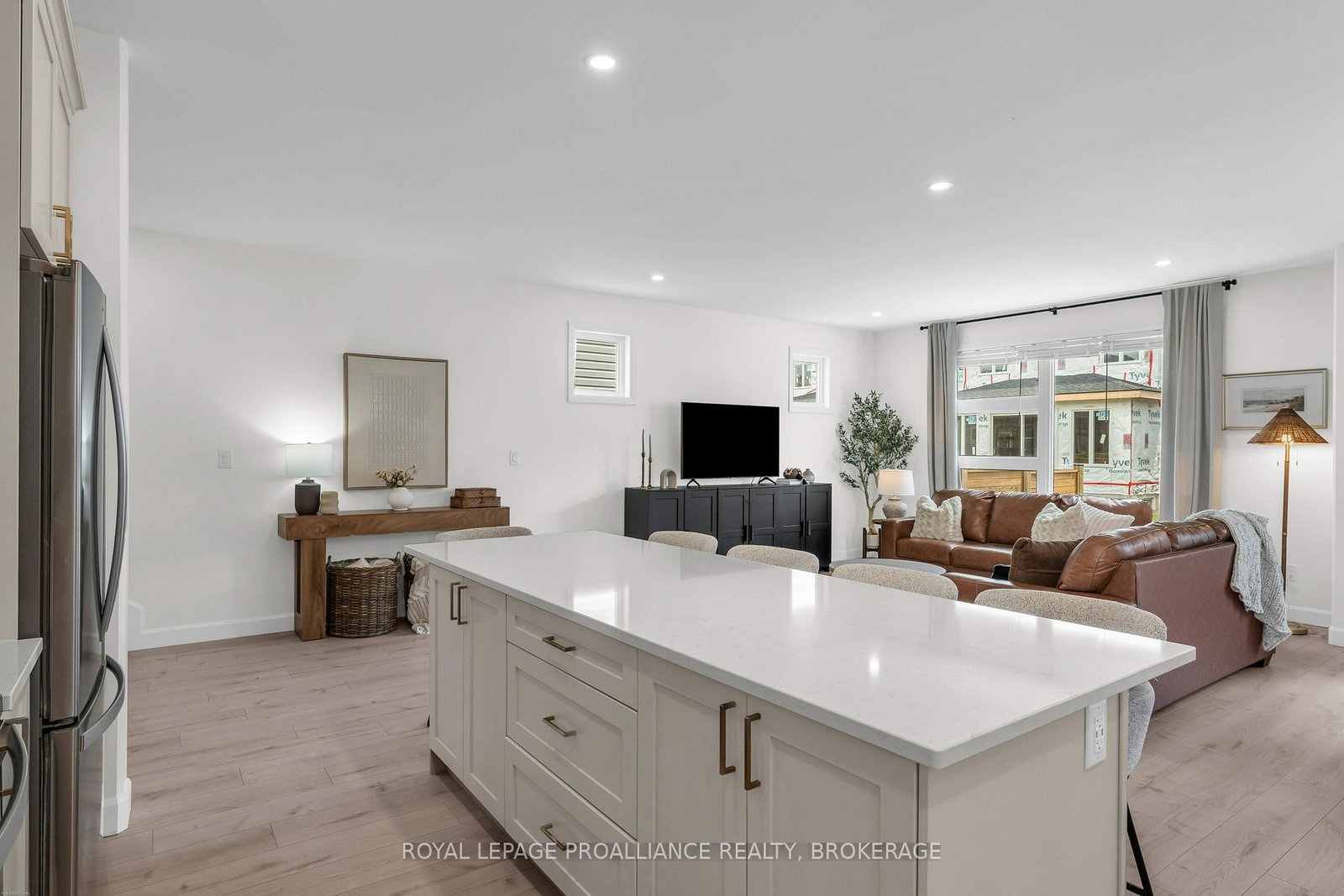 24 Walden Pond Drive • Loyalist, ON photo 13