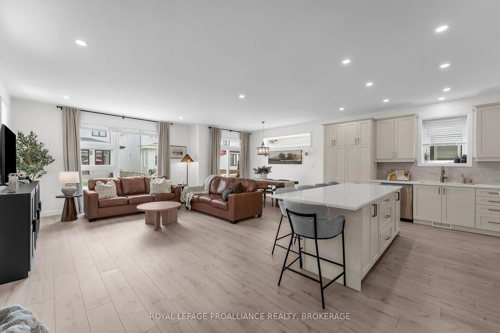 24 Walden Pond Drive • Loyalist, ON photo 9