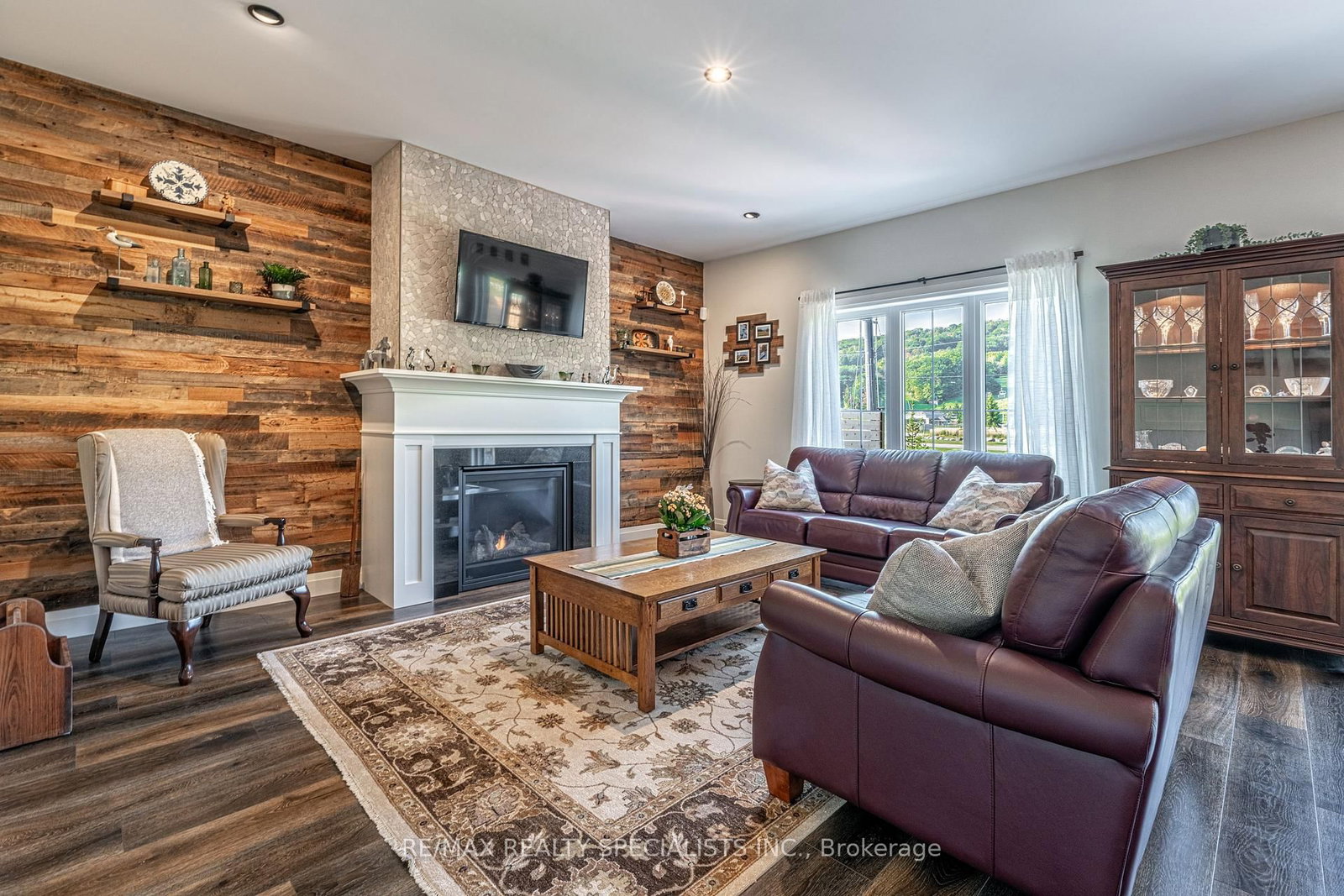 190 Courtland Street • Blue Mountains, ON photo 7