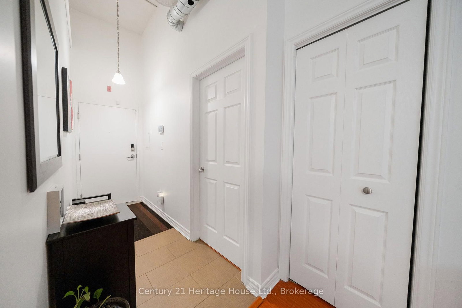 80 King William Street • #314 • Hamilton, ON photo 4