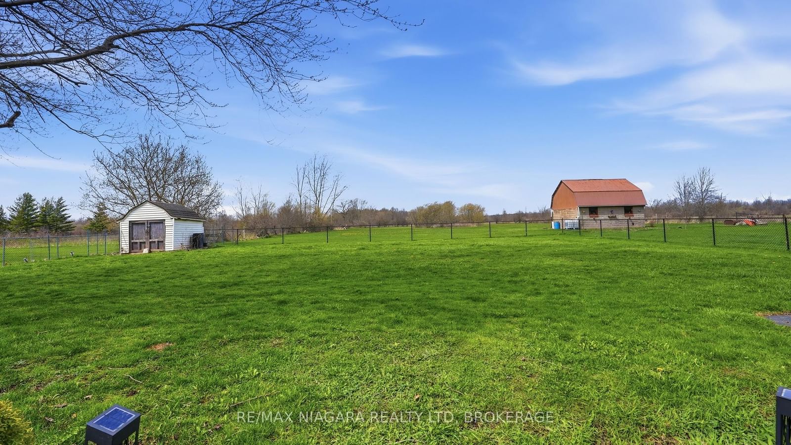 106 Colborne Street • Welland, ON photo 36