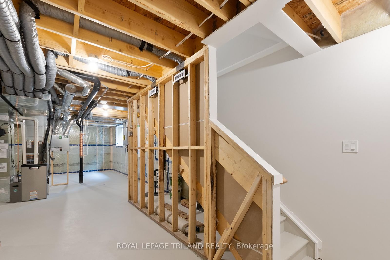 112 Styles Drive • St. Thomas, ON photo 38