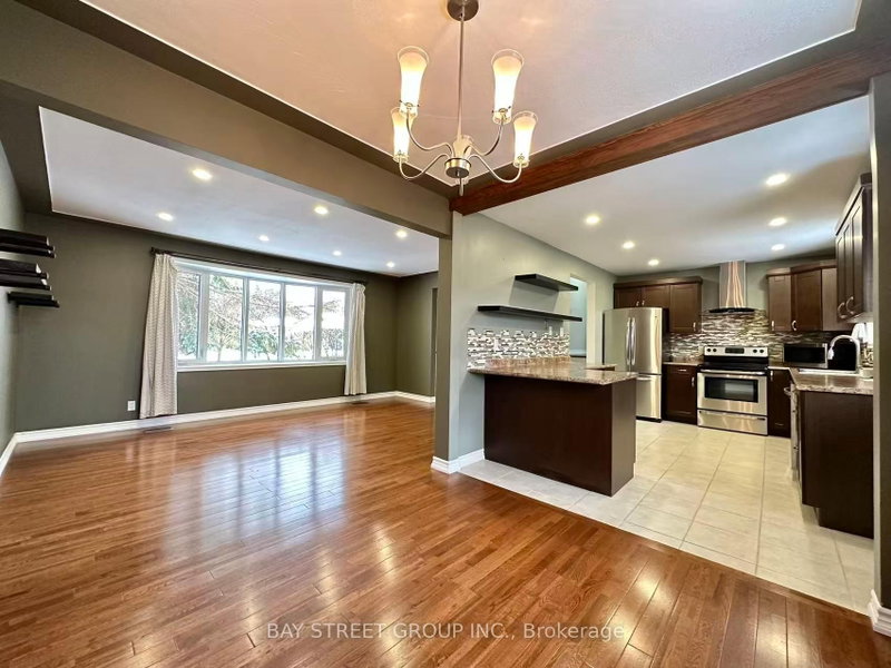 49 Howland Drive