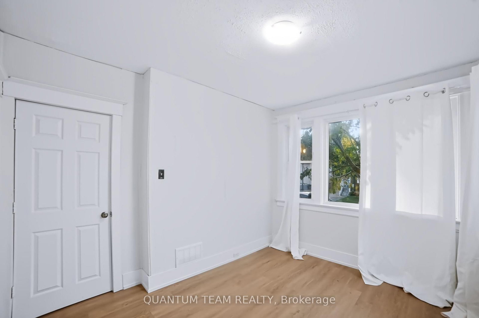 18 Ormonde Avenue • St. Catharines, ON photo 13