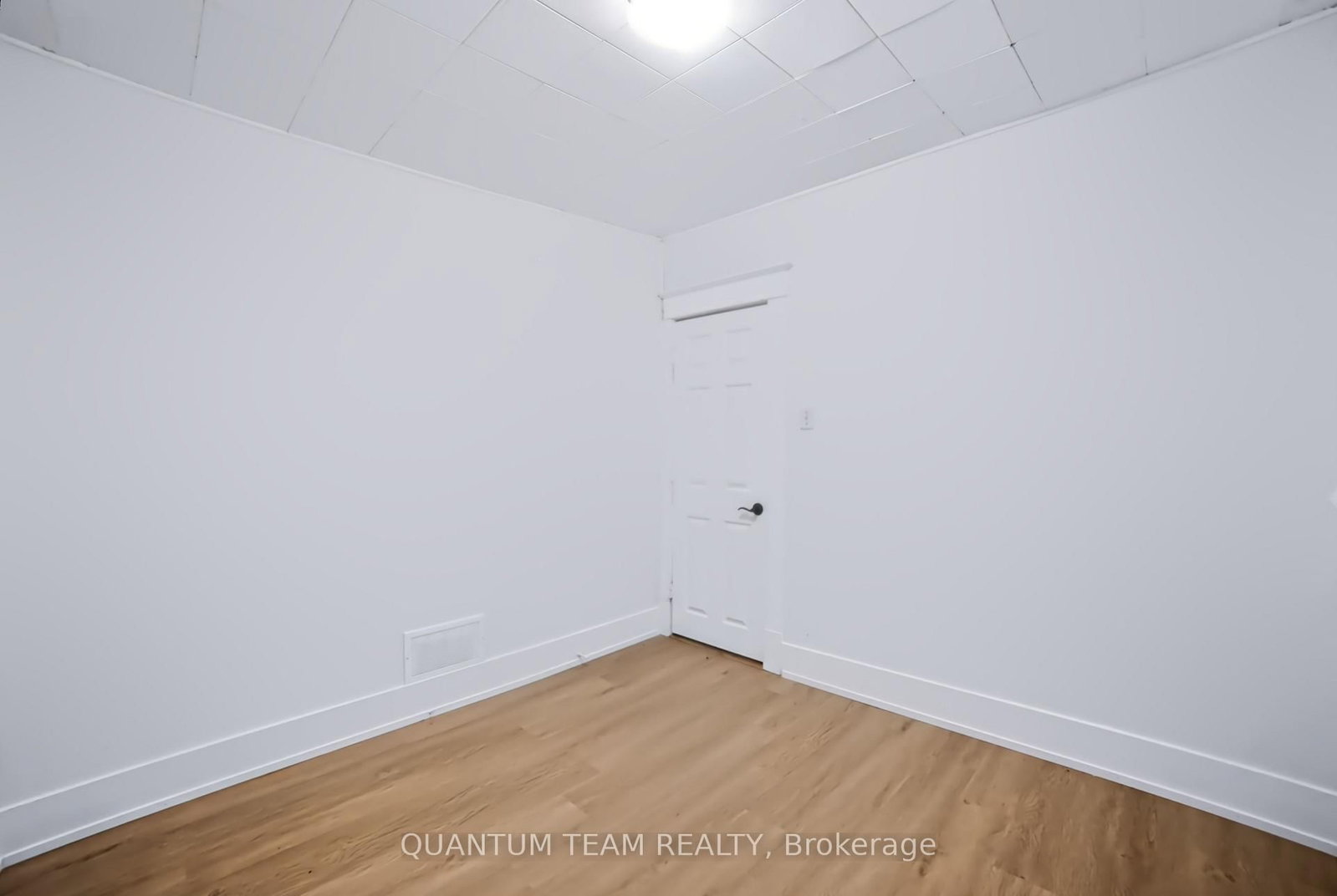 18 Ormonde Avenue • St. Catharines, ON photo 15