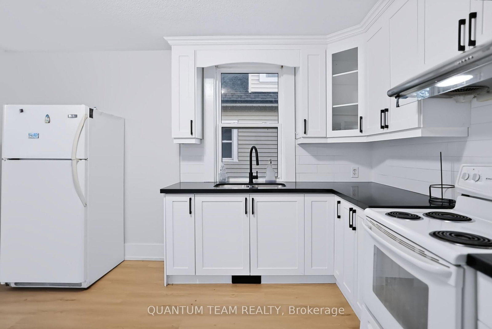 18 Ormonde Avenue • St. Catharines, ON photo 21