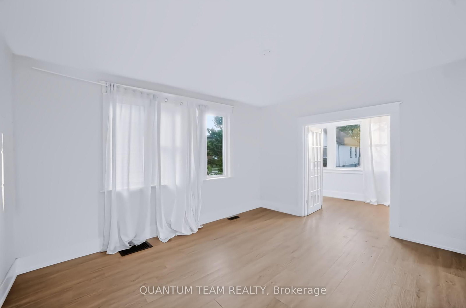 18 Ormonde Avenue • St. Catharines, ON photo 22