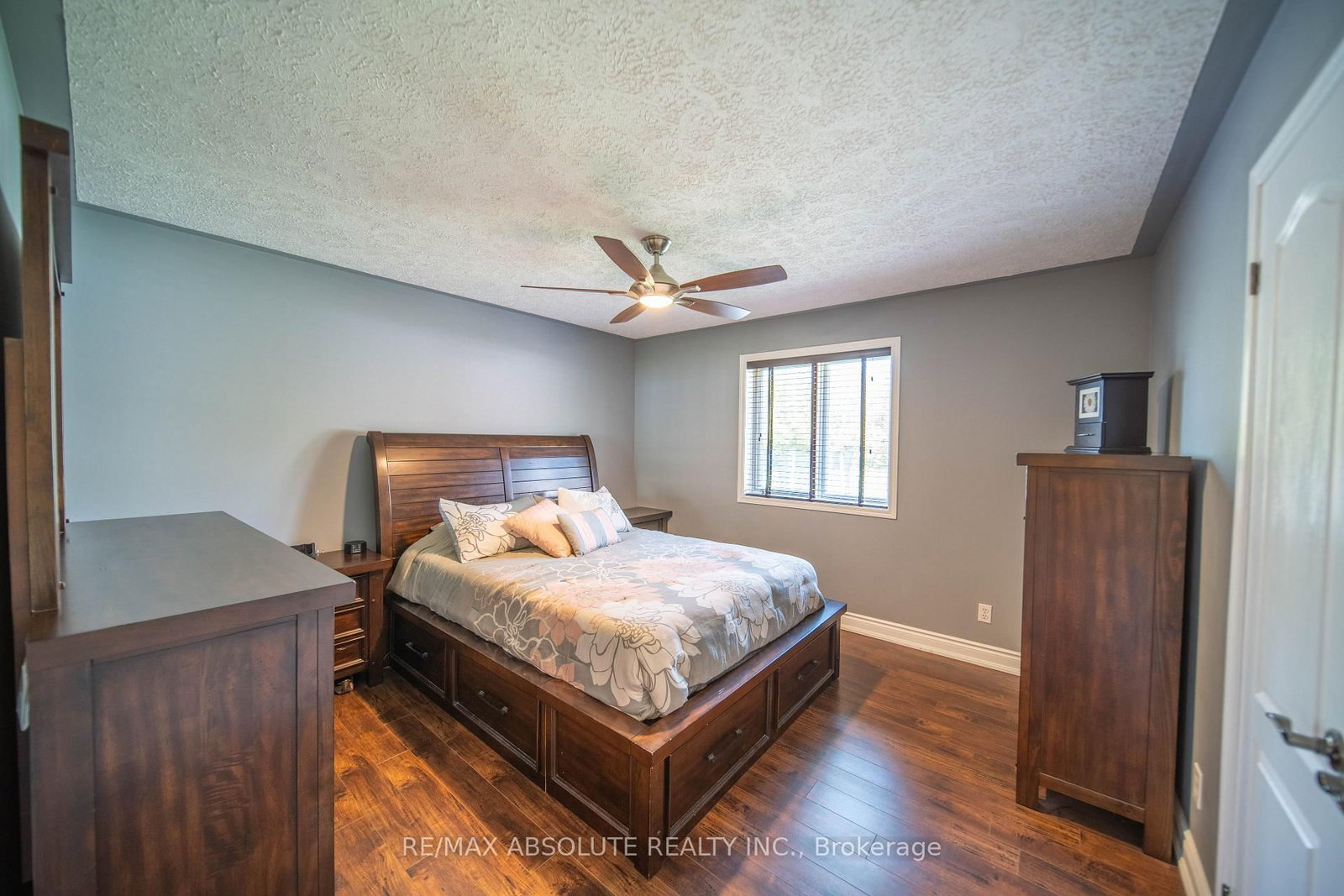 38 Duchesse Crescent • Russell, ON photo 16