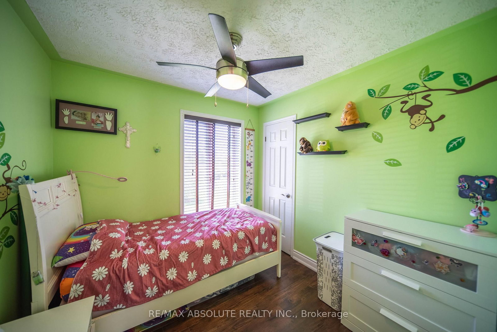 38 Duchesse Crescent • Russell, ON photo 18