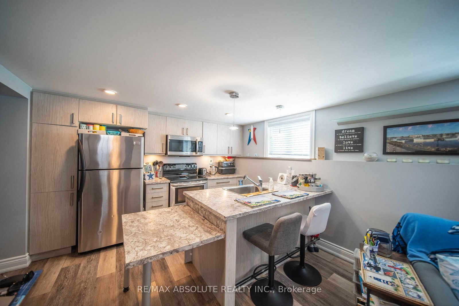 38 Duchesse Crescent • Russell, ON photo 32