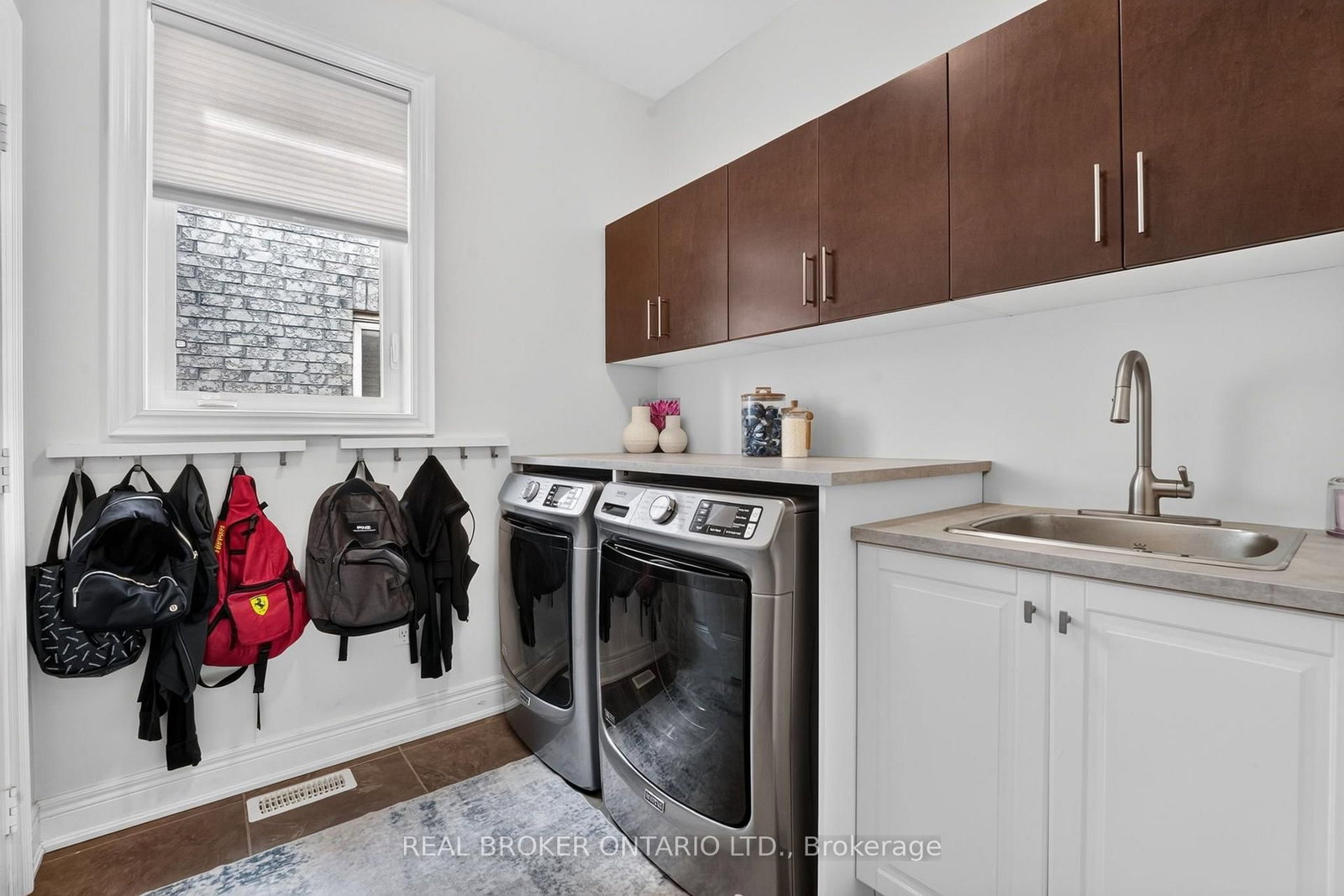 483 Valridge Drive • Hamilton, ON photo 24