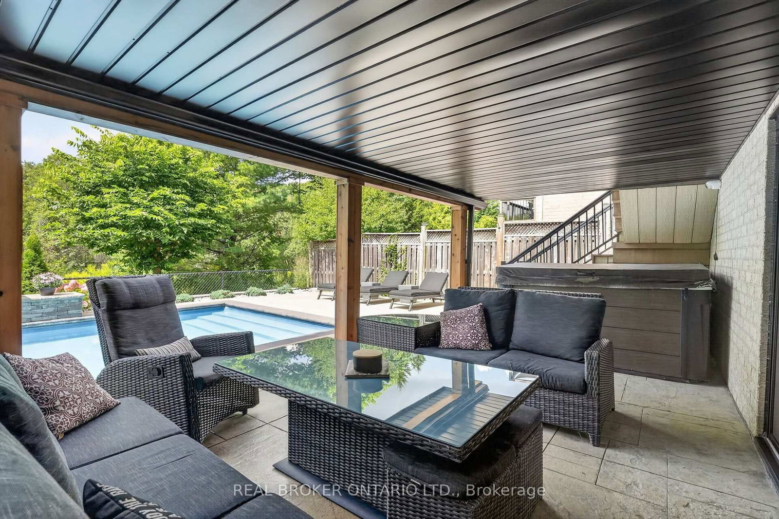 483 Valridge Drive • Hamilton, ON photo 41