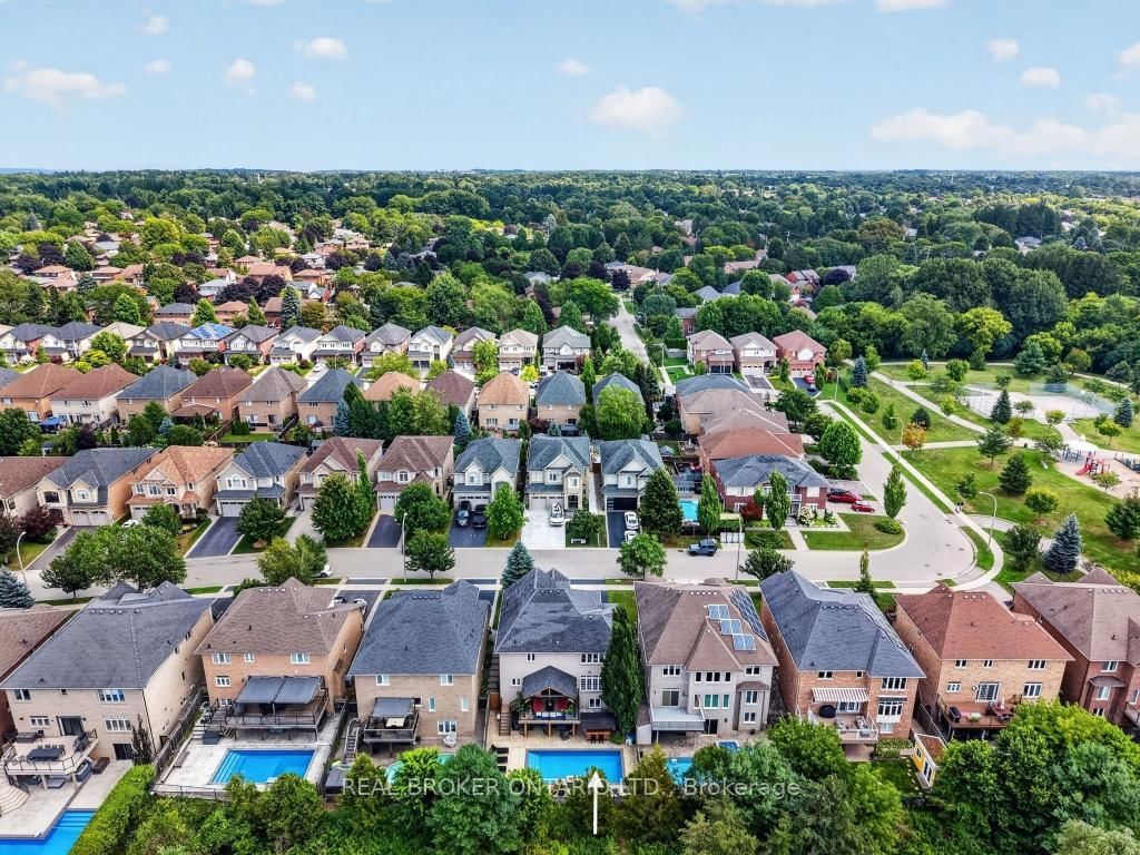 483 Valridge Drive • Hamilton, ON photo 49