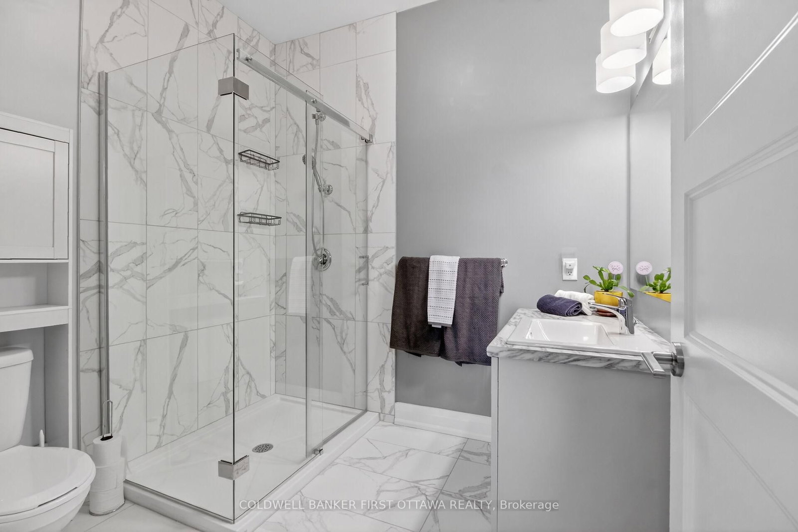 124 Lyon Street • Russell, ON photo 16