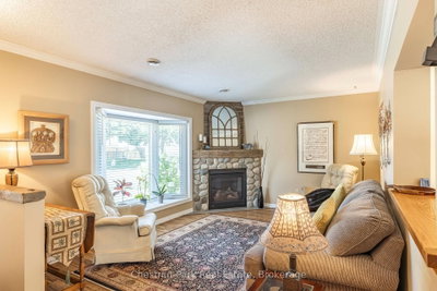 861 Arlington Street • Saugeen Shores, ON photo 5