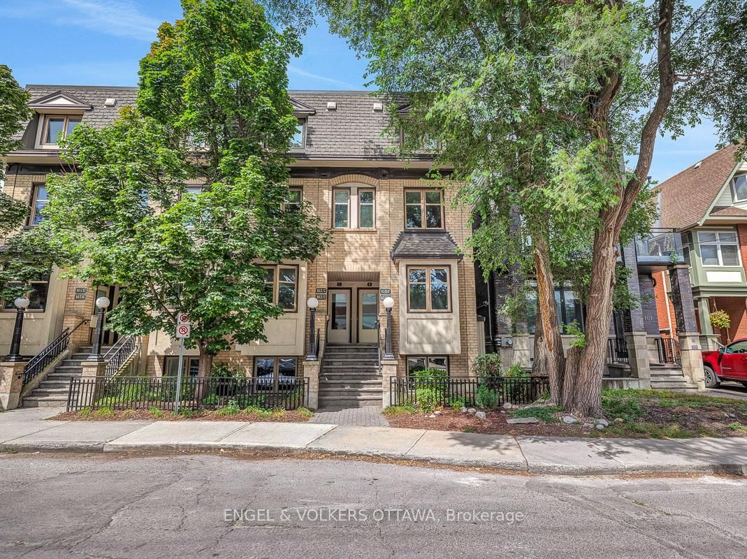 Front view of A-103 Third Avenue, Ottawa