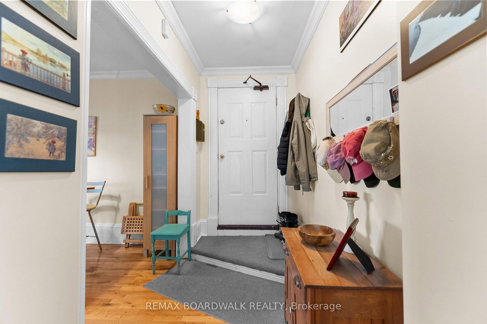 19 North Street • Perth, ON photo 24