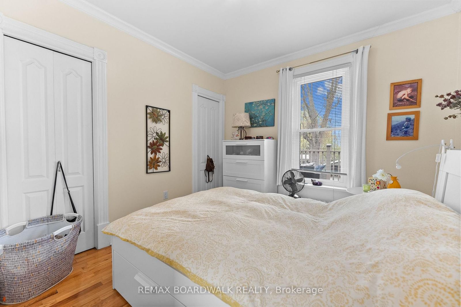 19 North Street • Perth, ON photo 25