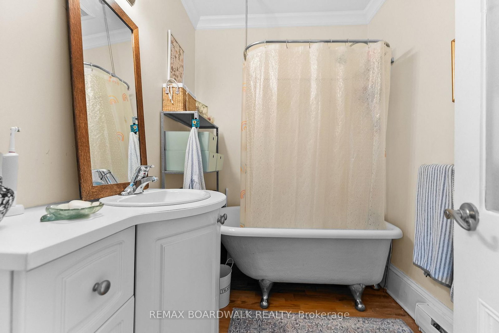 19 North Street • Perth, ON photo 26