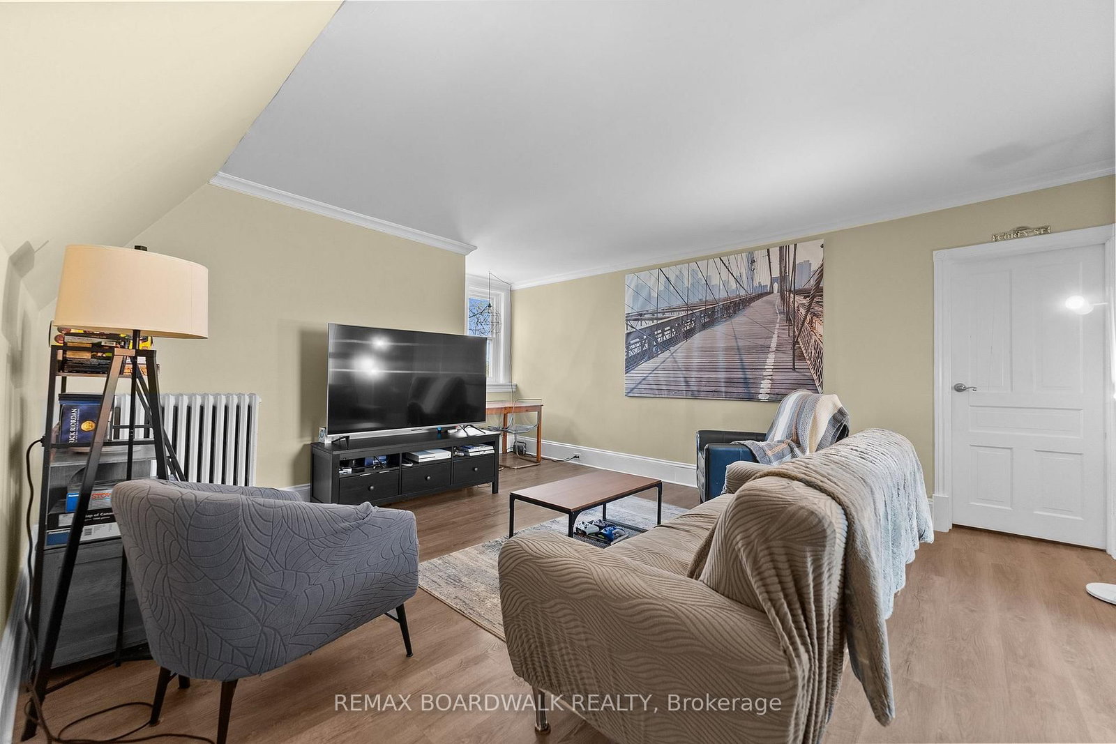 19 North Street • Perth, ON photo 35