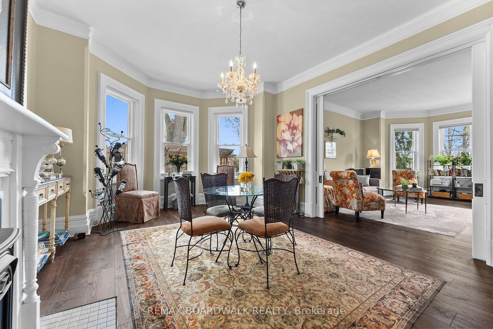 19 North Street • Perth, ON photo 8