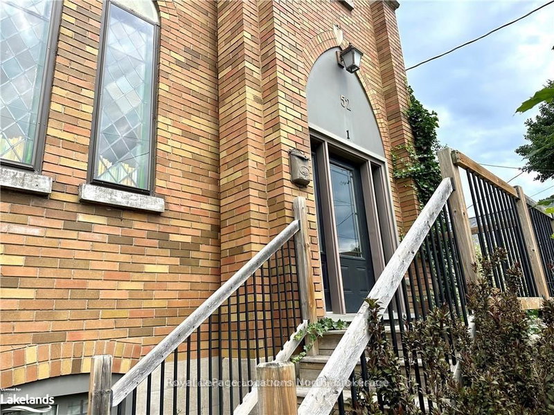1 - 52 NELSON Street W
