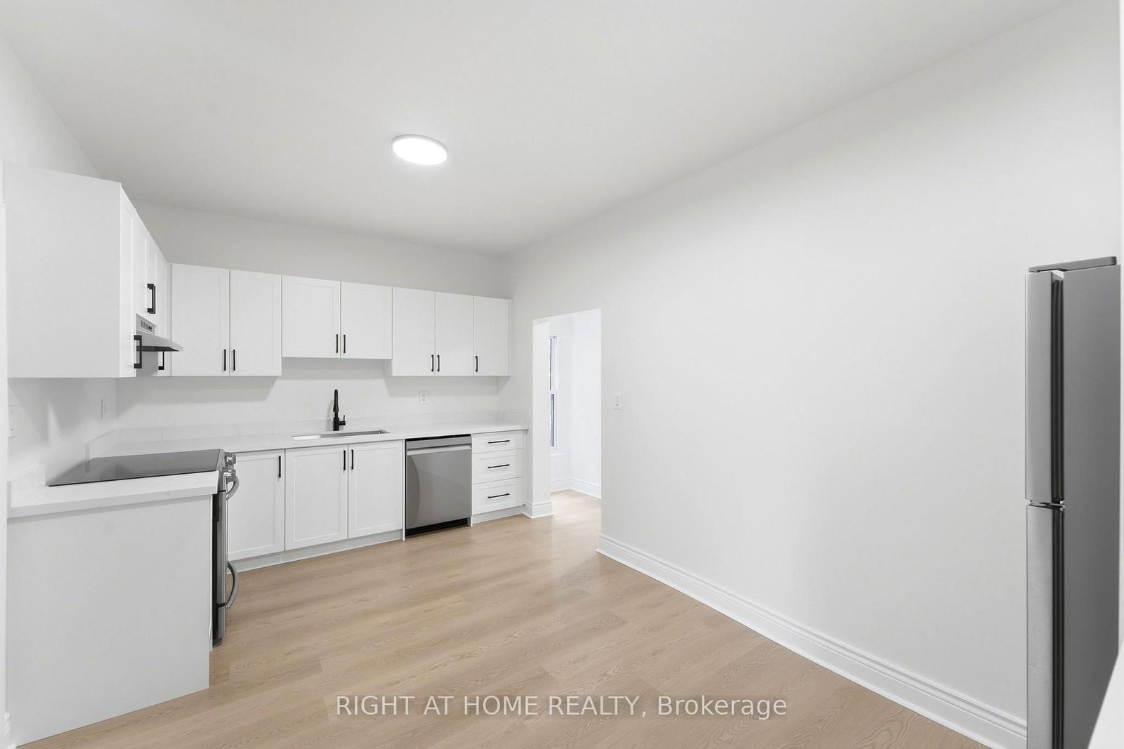 522 Cannon Street E • Hamilton, ON photo 10