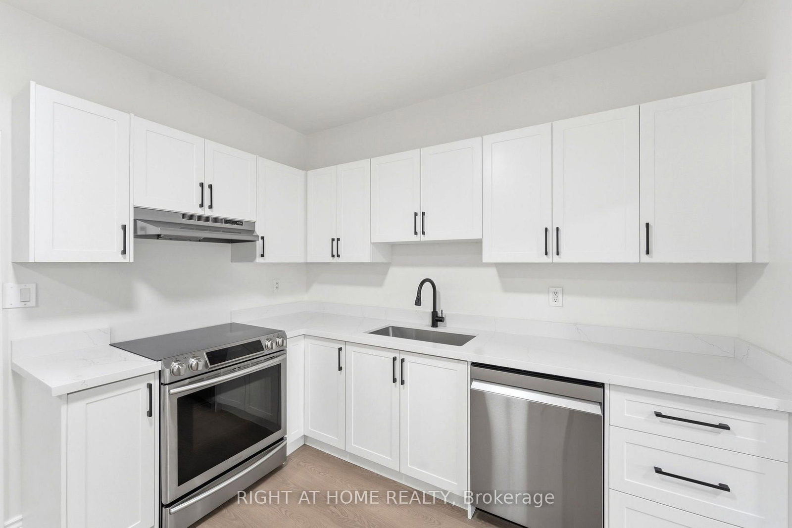 522 Cannon Street E • Hamilton, ON photo 12