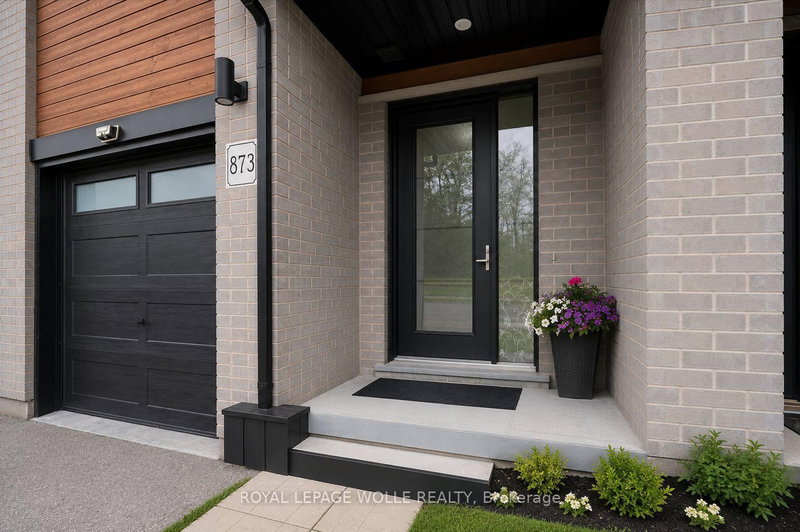 873 Robert Ferrie Drive