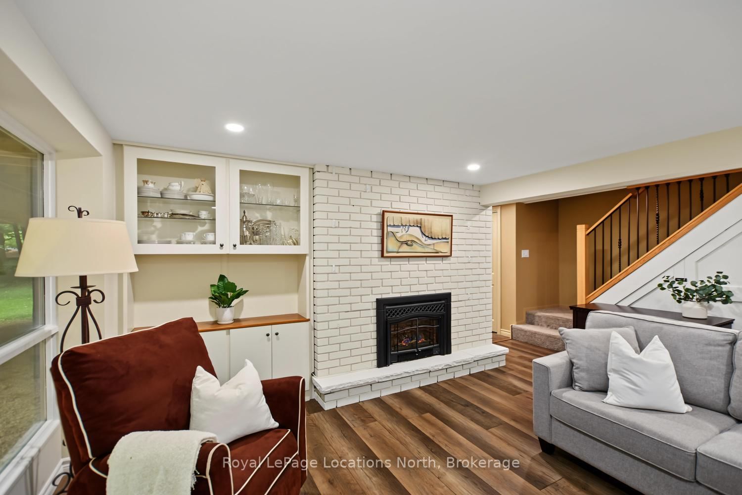 143 ST MORITZ Crescent • Blue Mountains, ON photo 10