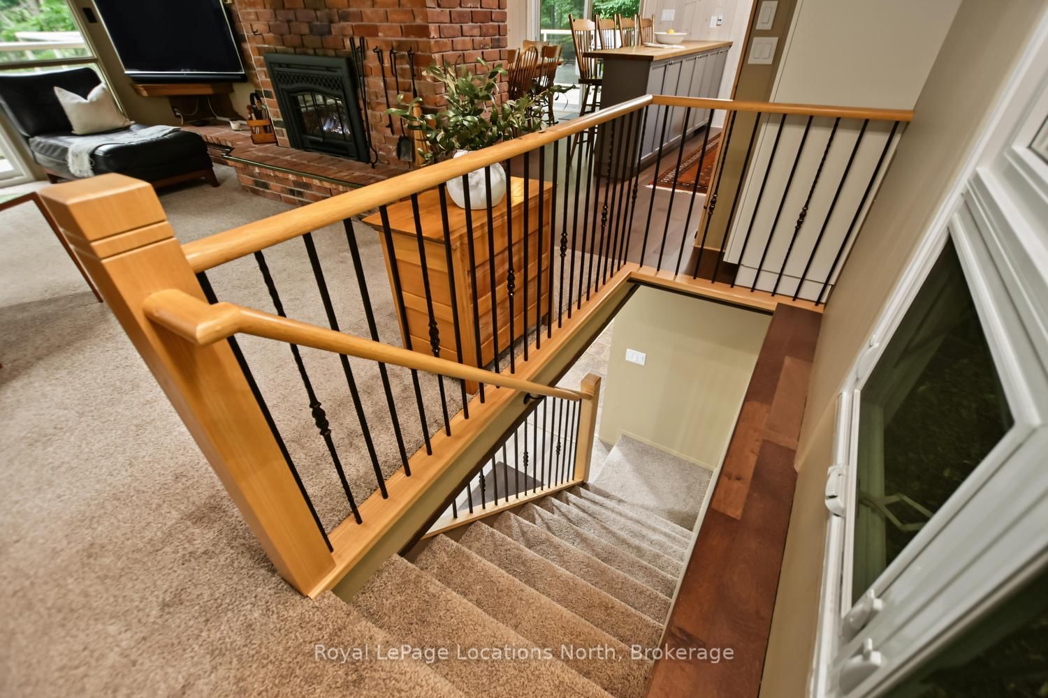 143 ST MORITZ Crescent • Blue Mountains, ON photo 17