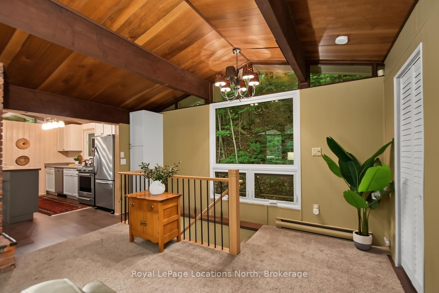 143 ST MORITZ Crescent • Blue Mountains, ON photo 18